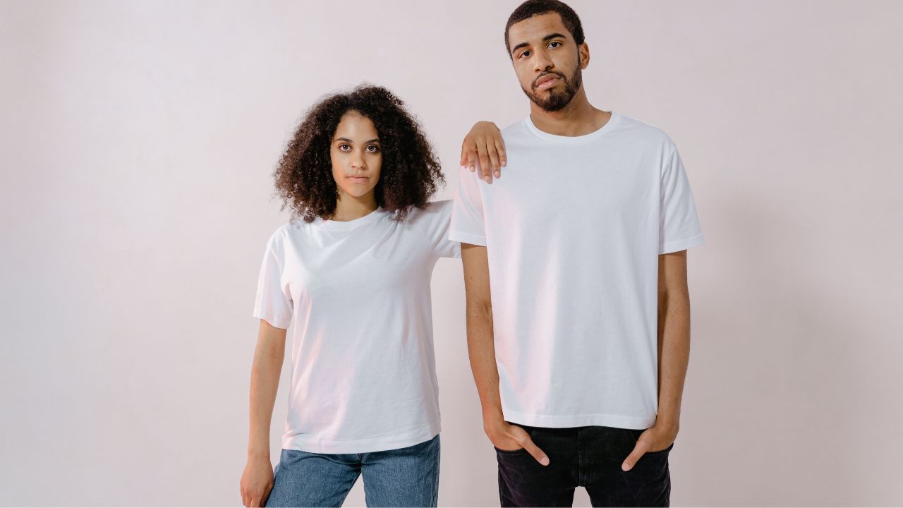 13 Best Wholesale Hanes T-Shirt Suppliers (For Printing & Resale)